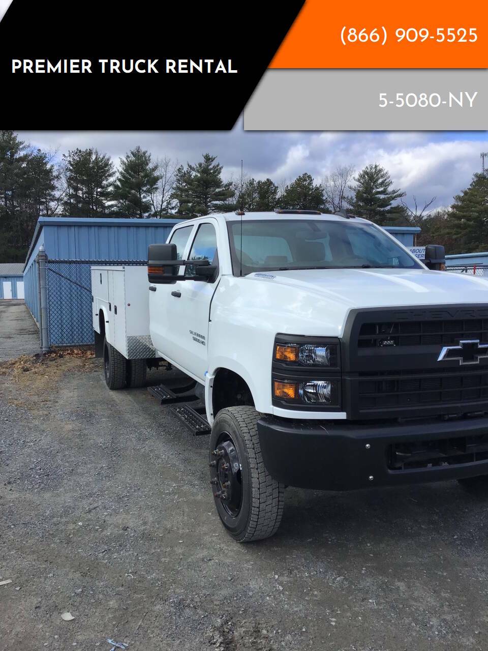 2022 Chevrolet Silverado MD Work Truck — Chassis Cab Truck — 112 mi — Fort Wayne, IN