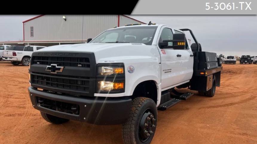 2022 Chevrolet Silverado MD LT — Chassis Cab Truck — 29,755 mi — Fort Wayne, IN