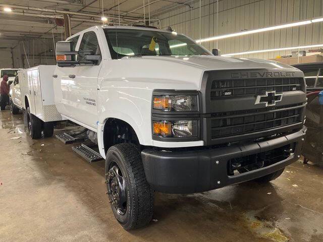 2022 Chevrolet Silverado MD Work Truck — Chassis Cab Truck — 33,186 mi — Fort Wayne, IN