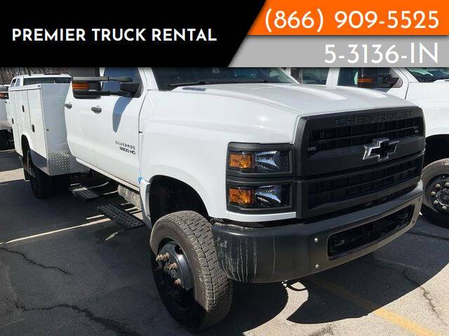 2022 Chevrolet Silverado MD Work Truck — Chassis Cab Truck — 11,166 mi — Fort Wayne, IN