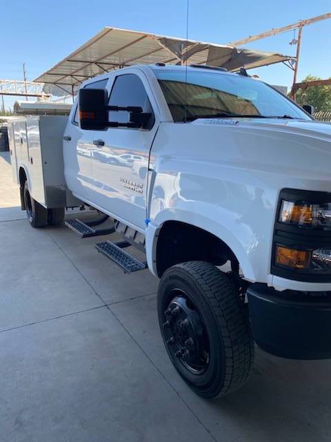2022 Chevrolet Silverado MD LT — Chassis Cab Truck — 19,633 mi — Fort Wayne, IN