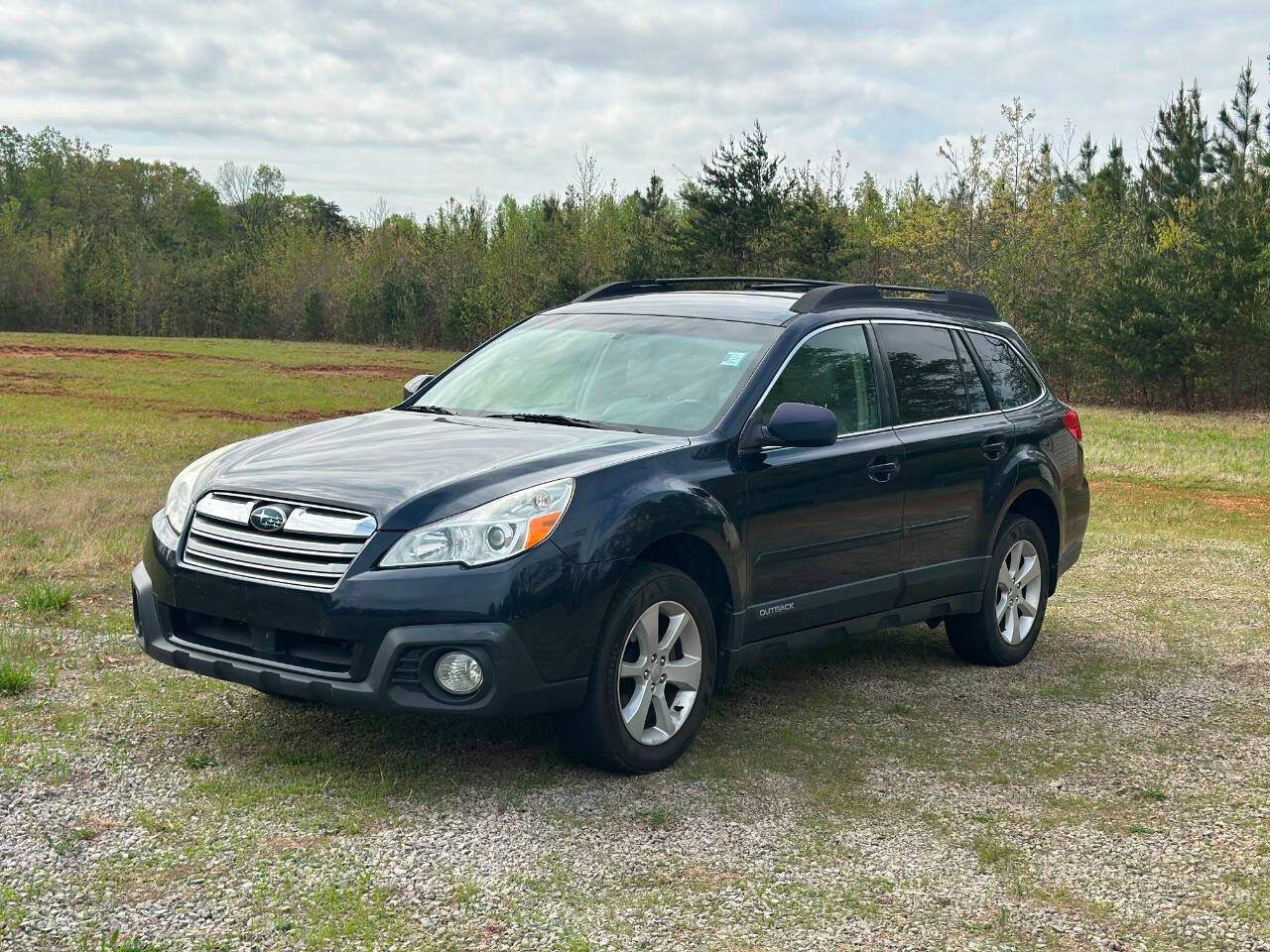 2013 Subaru Outback 2.5i Premium — SUV — 107,192 mi — Reidsville, NC