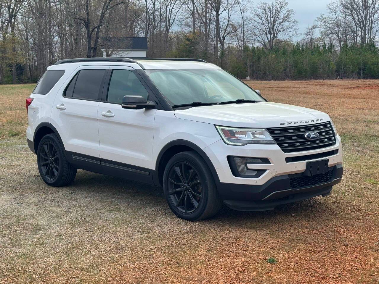 2017 Ford Explorer XLT — SUV — 158,201 mi — Reidsville, NC