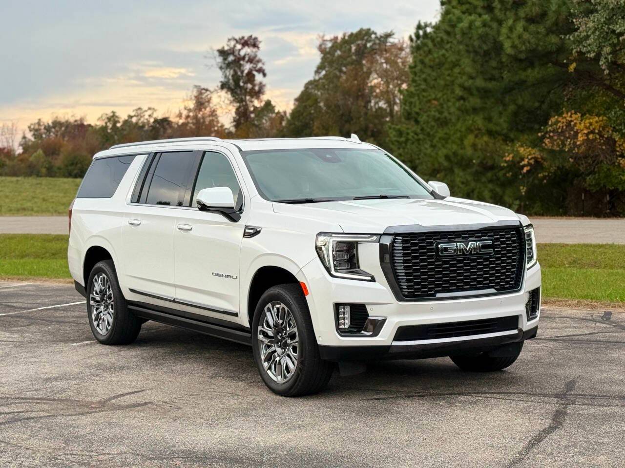 2024 GMC Yukon Denali Ultimate — SUV — 21,880 mi — Reidsville, NC