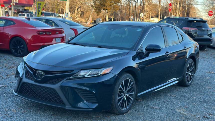2020 Toyota Camry SE — Sedan — 93,471 mi — Reidsville, NC