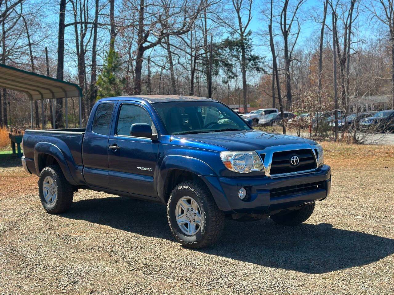 2006 Toyota Tacoma Base — Pickup Truck — 305,000 mi — Reidsville, NC