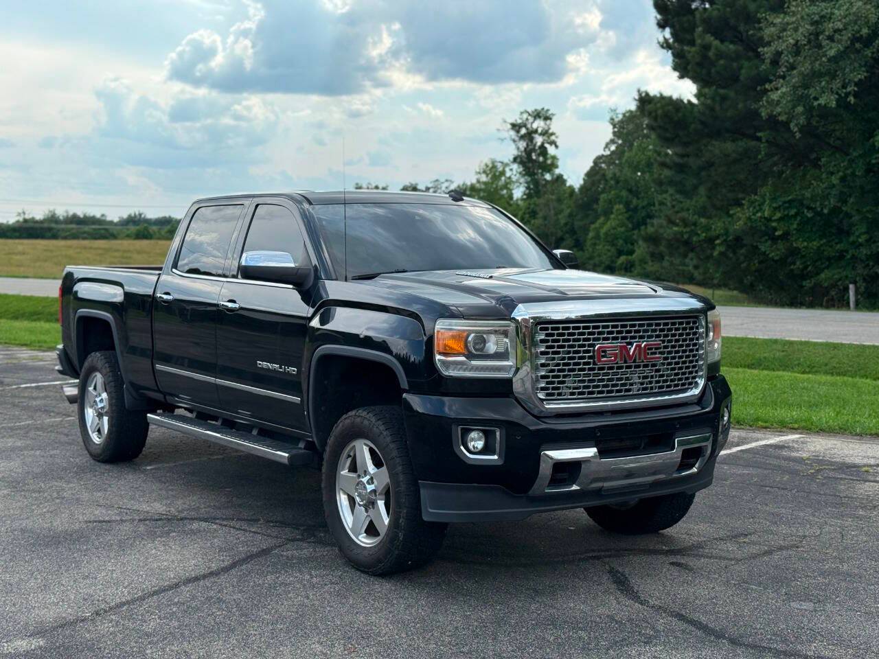 2015 GMC Sierra 2500HD Denali — Pickup Truck — 140,133 mi — Reidsville, NC