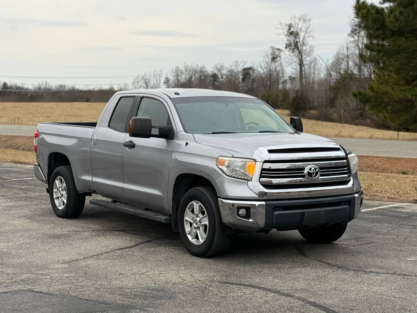 2017 Toyota Tundra SR5