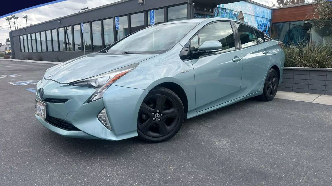 2016 Toyota Prius Four — Hatchback — 54,143 mi — Costa Mesa, CA
