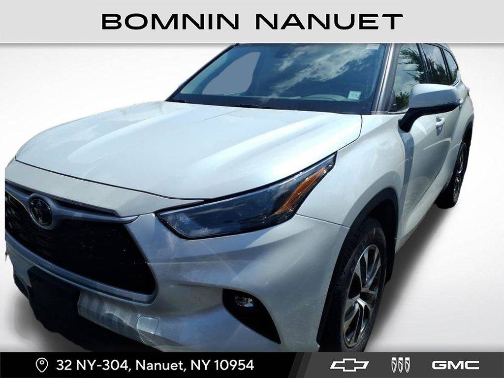 2022 Toyota Highlander XLE — SUV — 56,581 mi — Nanuet, NY