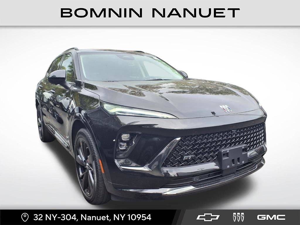 2025 Buick Envision Sport Touring — SUV — 2,000 mi — Nanuet, NY