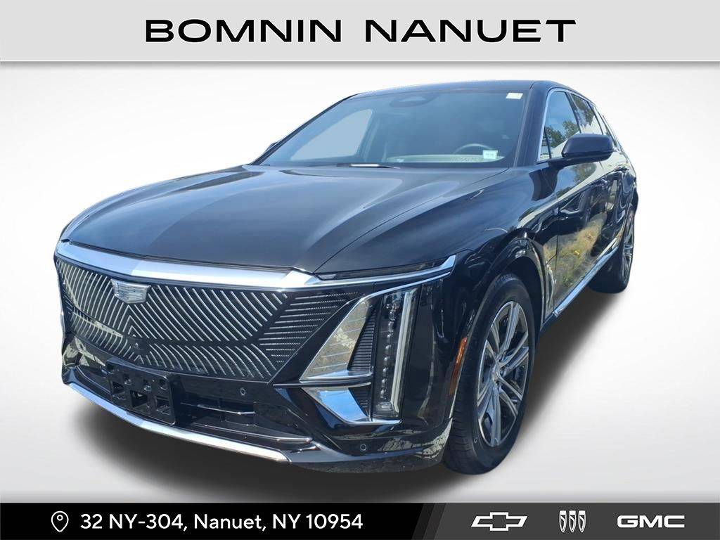 2025 Cadillac LYRIQ Luxury — SUV — 820 mi — Nanuet, NY