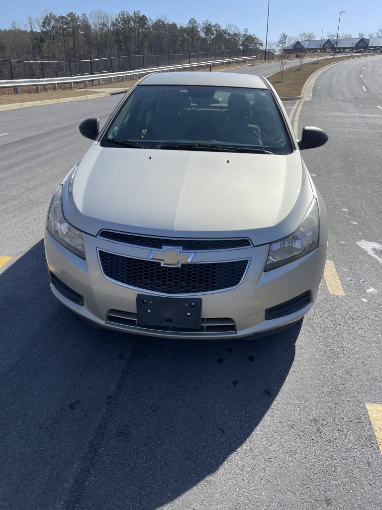 2013 Chevrolet Cruze LS — Sedan — 119,000 mi — McDonough, GA