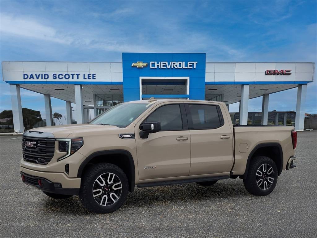 2023 GMC Sierra 1500 AT4 — Pickup Truck — 52,681 mi — Troy, AL