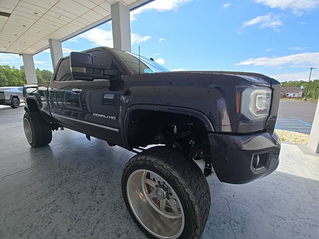 2015 GMC Sierra 2500HD Denali — Pickup Truck — 158,188 mi — Troy, AL