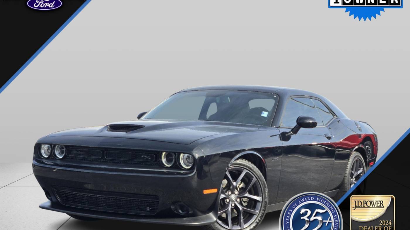 2023 Dodge Challenger R/T — Coupe — 17,805 mi — Dallas, TX