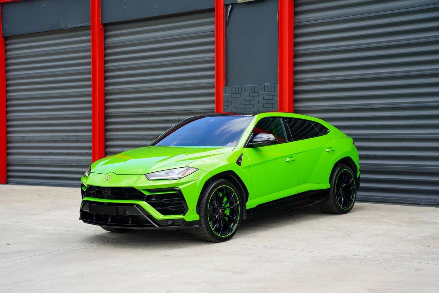 2022 Lamborghini Urus Standard — SUV — 11,154 mi — Hollywood, FL