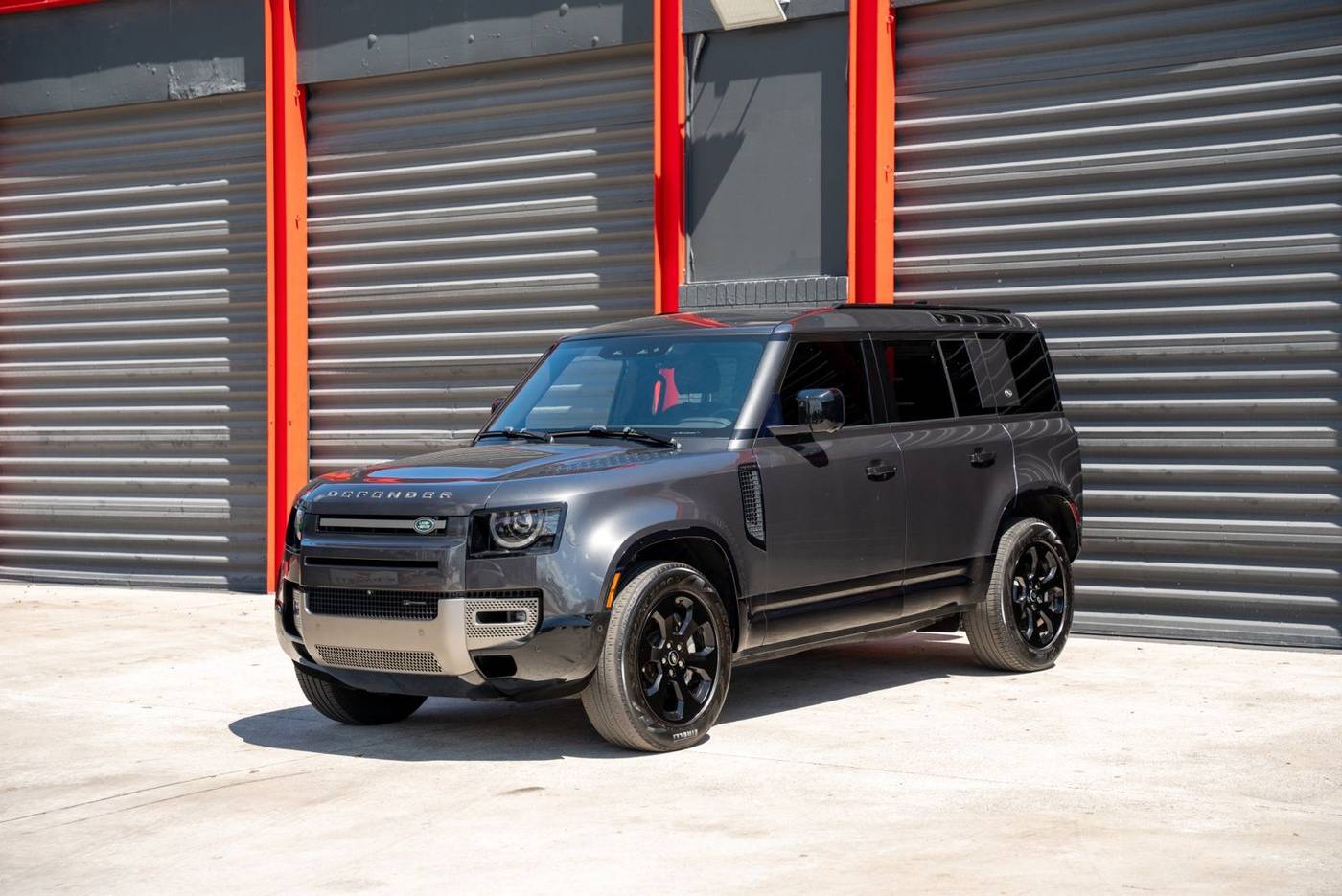 2022 Land Rover Defender X-Dynamic SE
