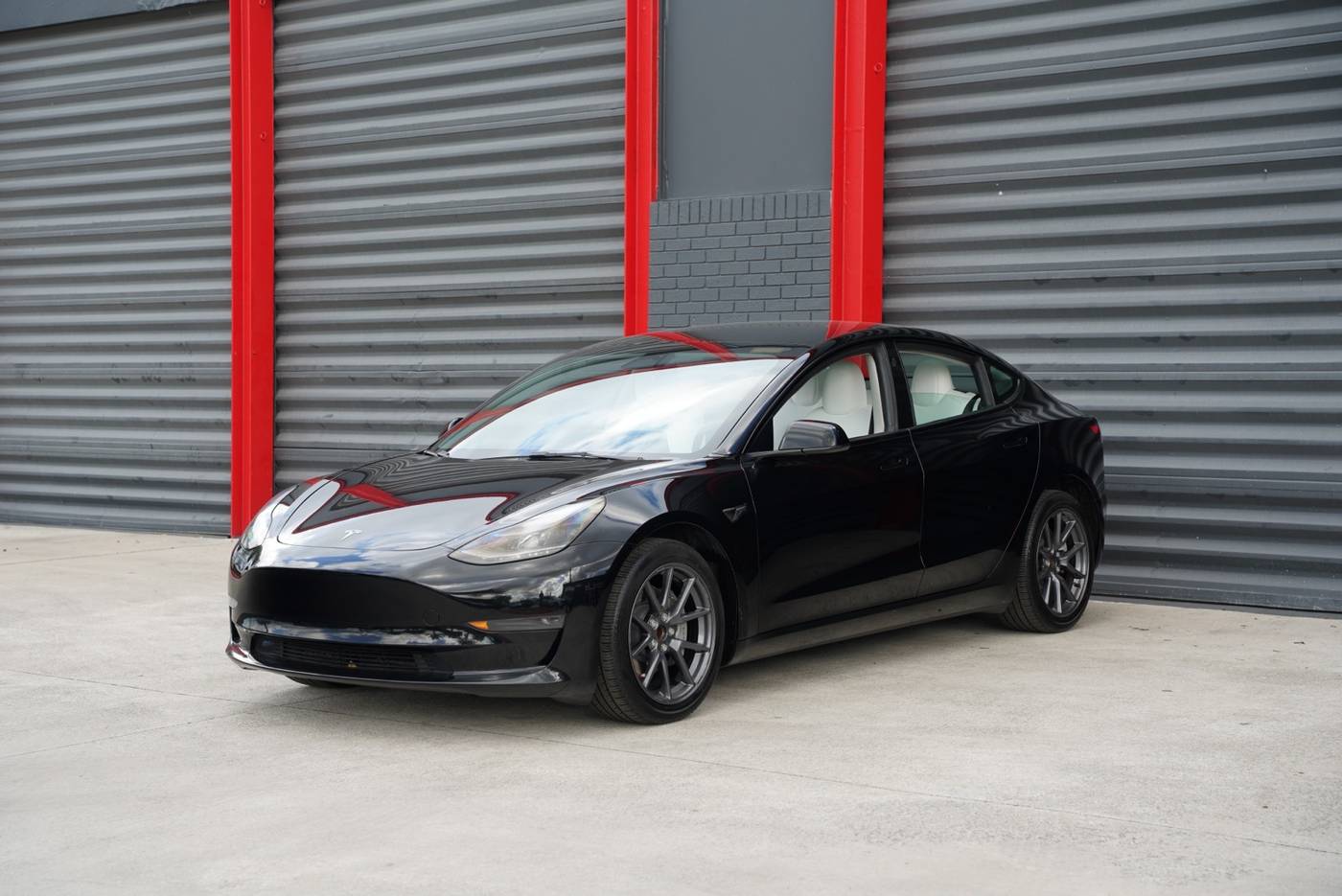 2023 Tesla Model 3 Model 3 — Sedan — 24,567 mi — Hollywood, FL