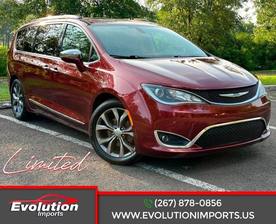 2018 Chrysler Pacifica Limited — Minivan — 92,439 mi — Bristol, PA
