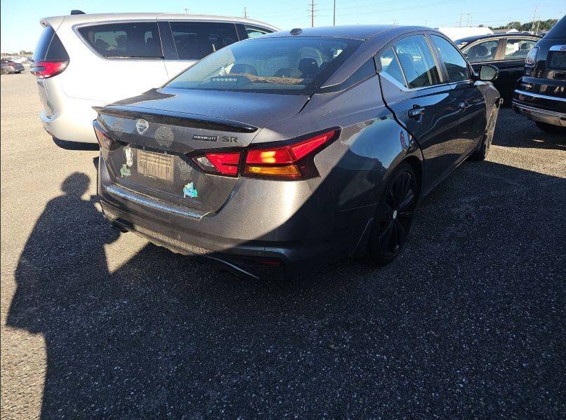 2022 Nissan Altima SR — Sedan — 95,862 mi — Bristol, PA