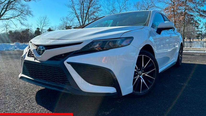 2021 Toyota Camry SE — Sedan — 66,539 mi — Bristol, PA