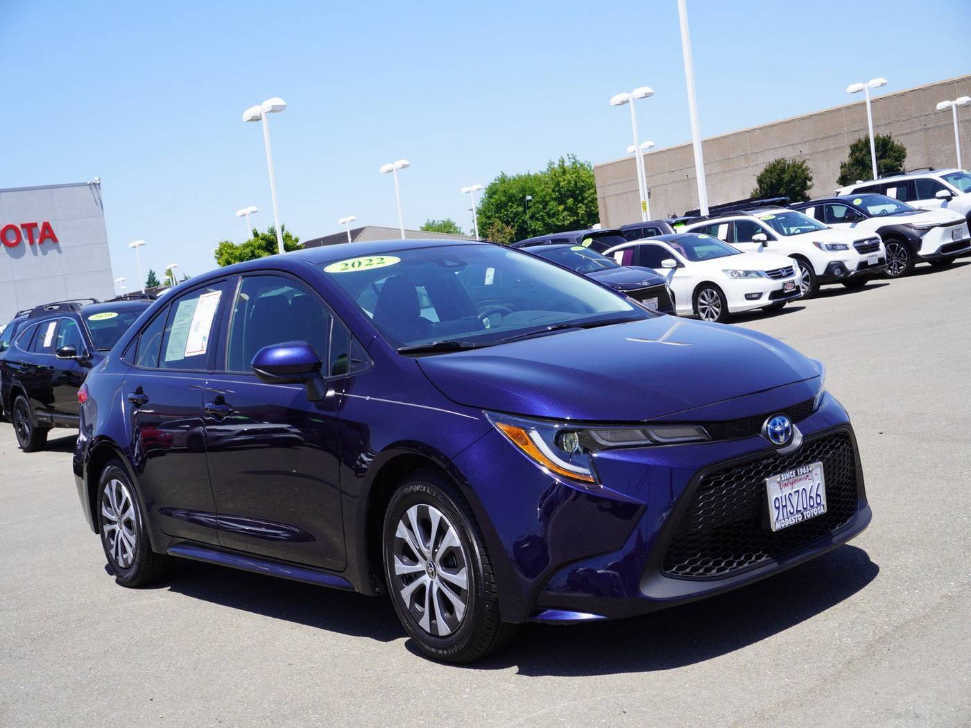 2022 Toyota Corolla Hybrid LE — Sedan — 27,871 mi — Modesto, CA