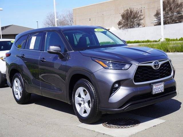 2022 Toyota Highlander LE — SUV — 69,013 mi — Modesto, CA