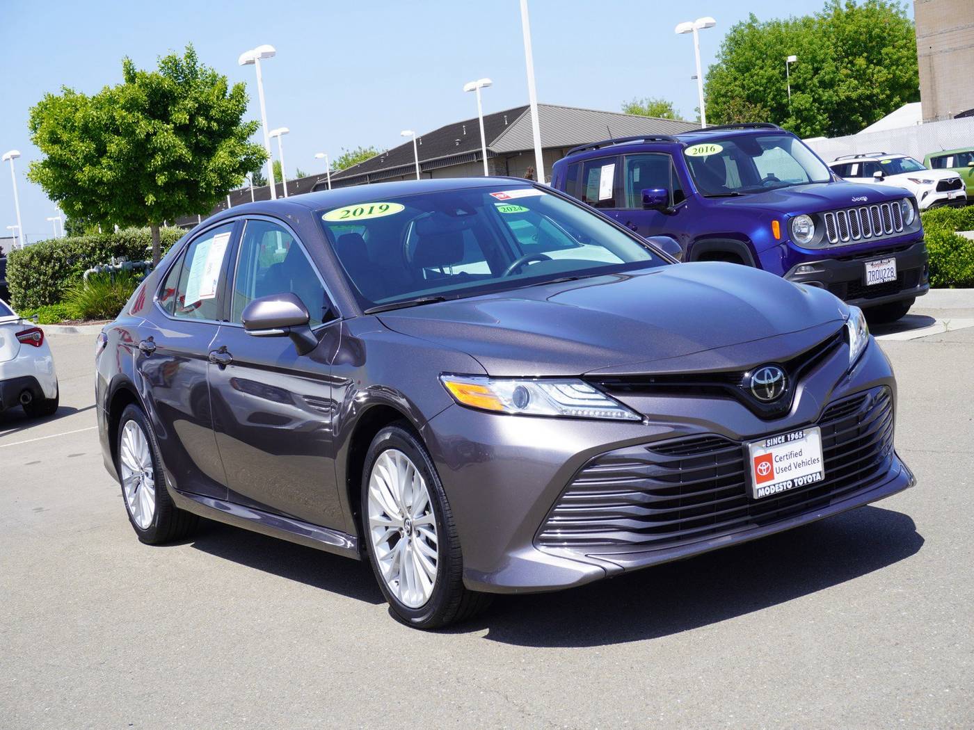 2019 Toyota Camry XLE — Sedan — 33,126 mi — Modesto, CA