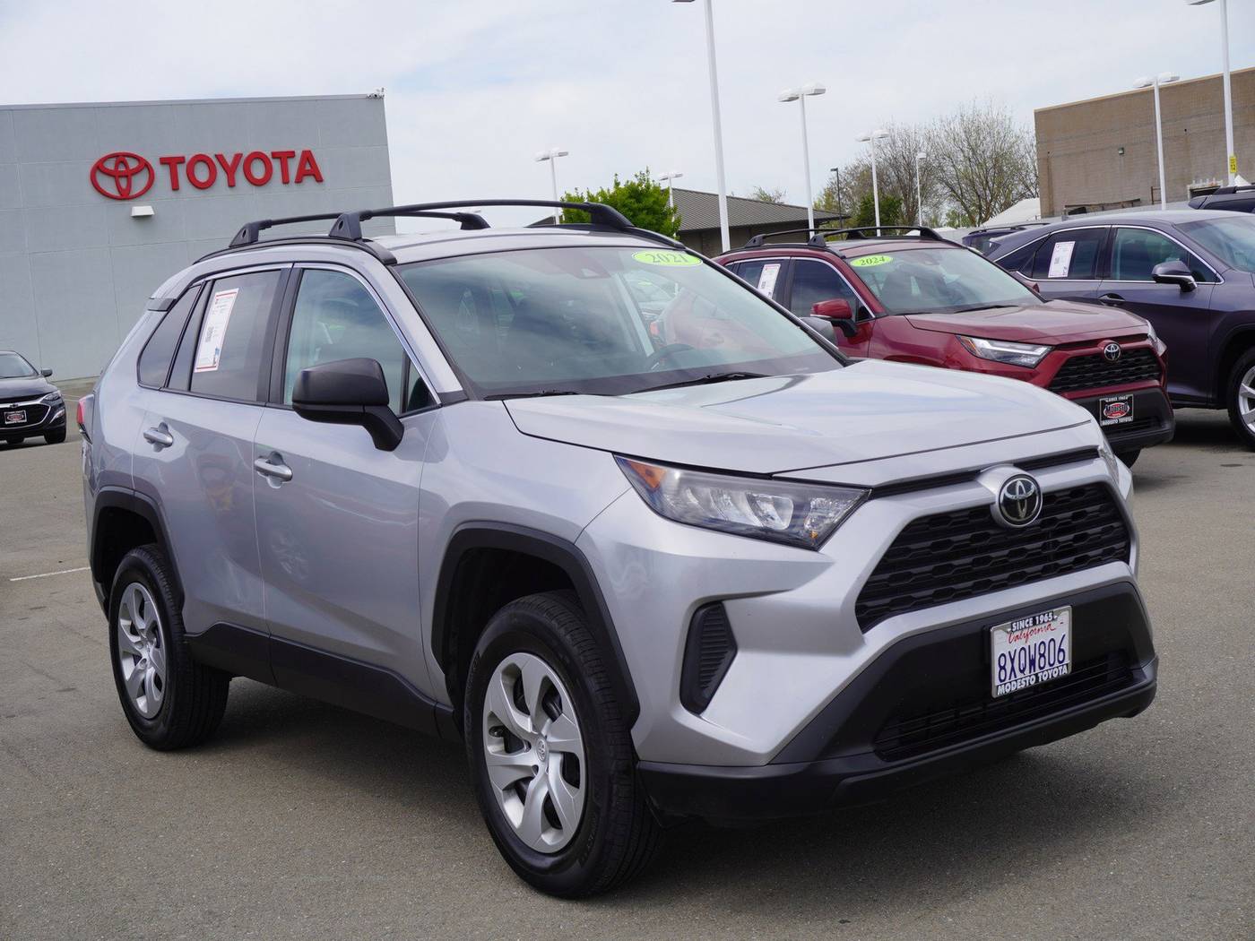 2021 Toyota RAV4 LE — SUV — 33,709 mi — Modesto, CA