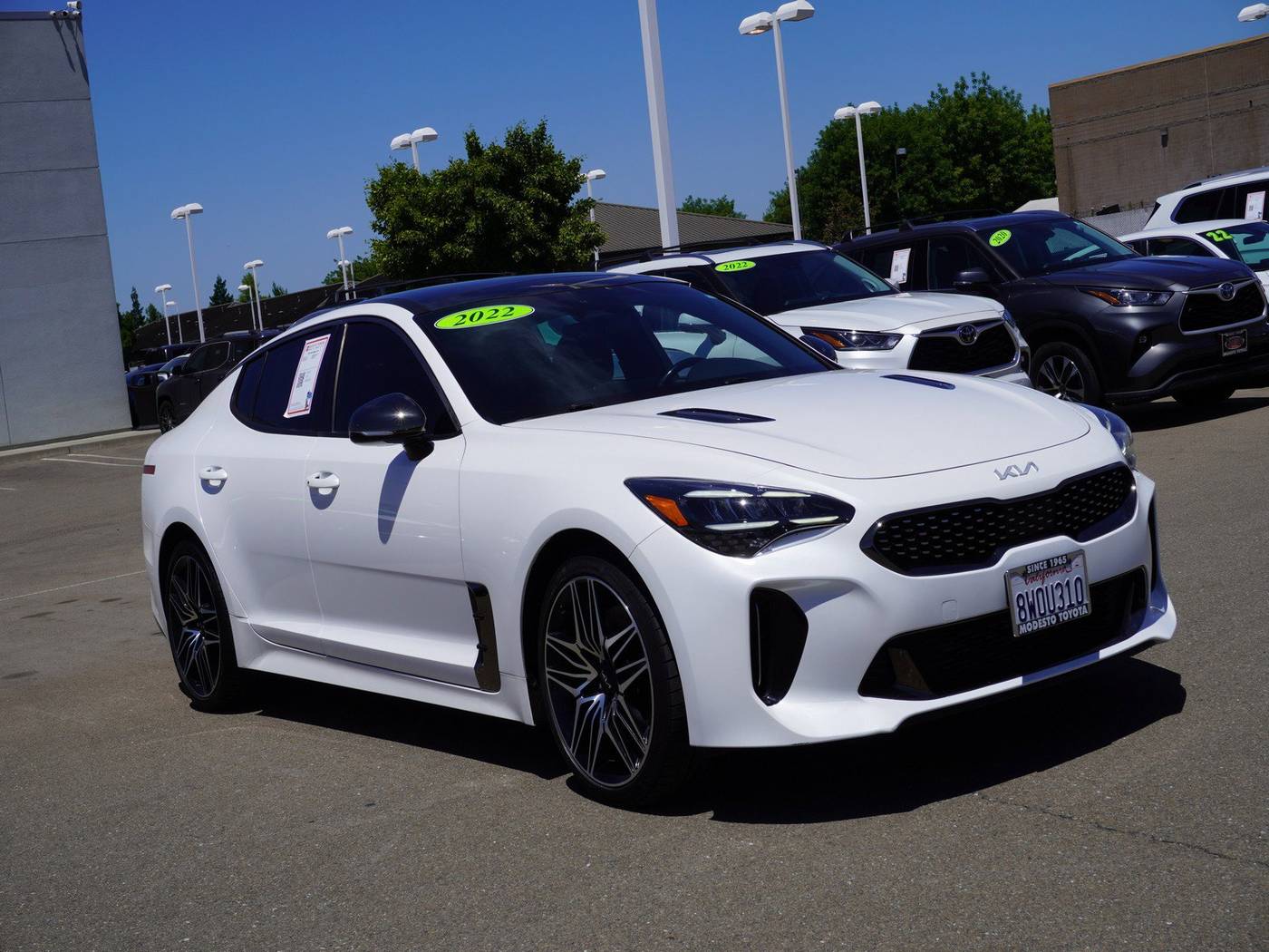 2022 Kia Stinger GT1 — Hatchback — 32,899 mi — Modesto, CA
