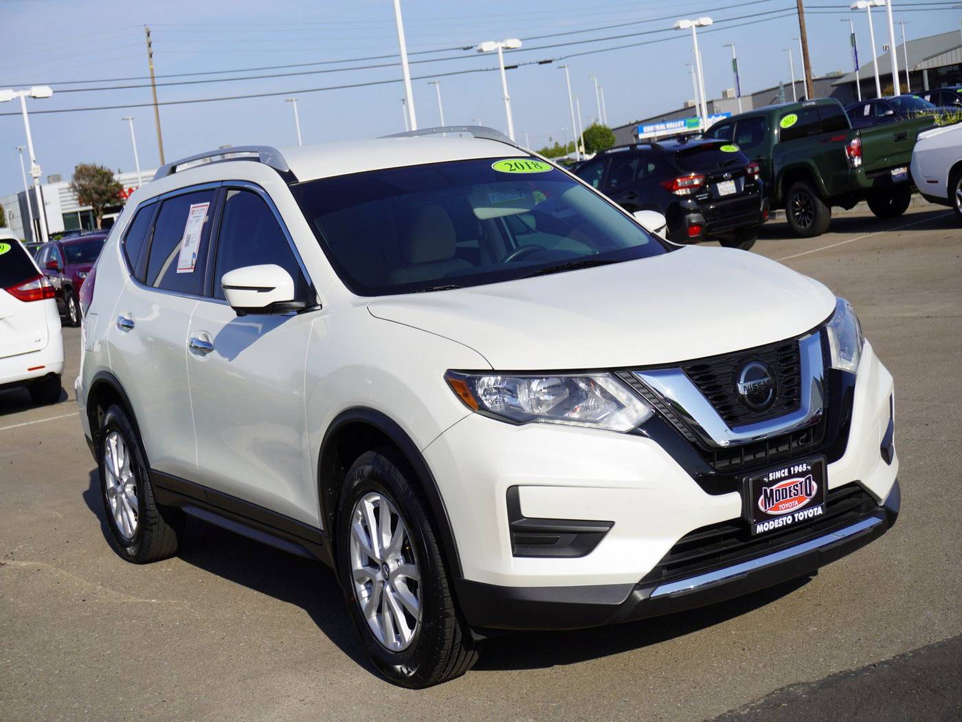 2018 Nissan Rogue SV — SUV — 29,932 mi — Modesto, CA