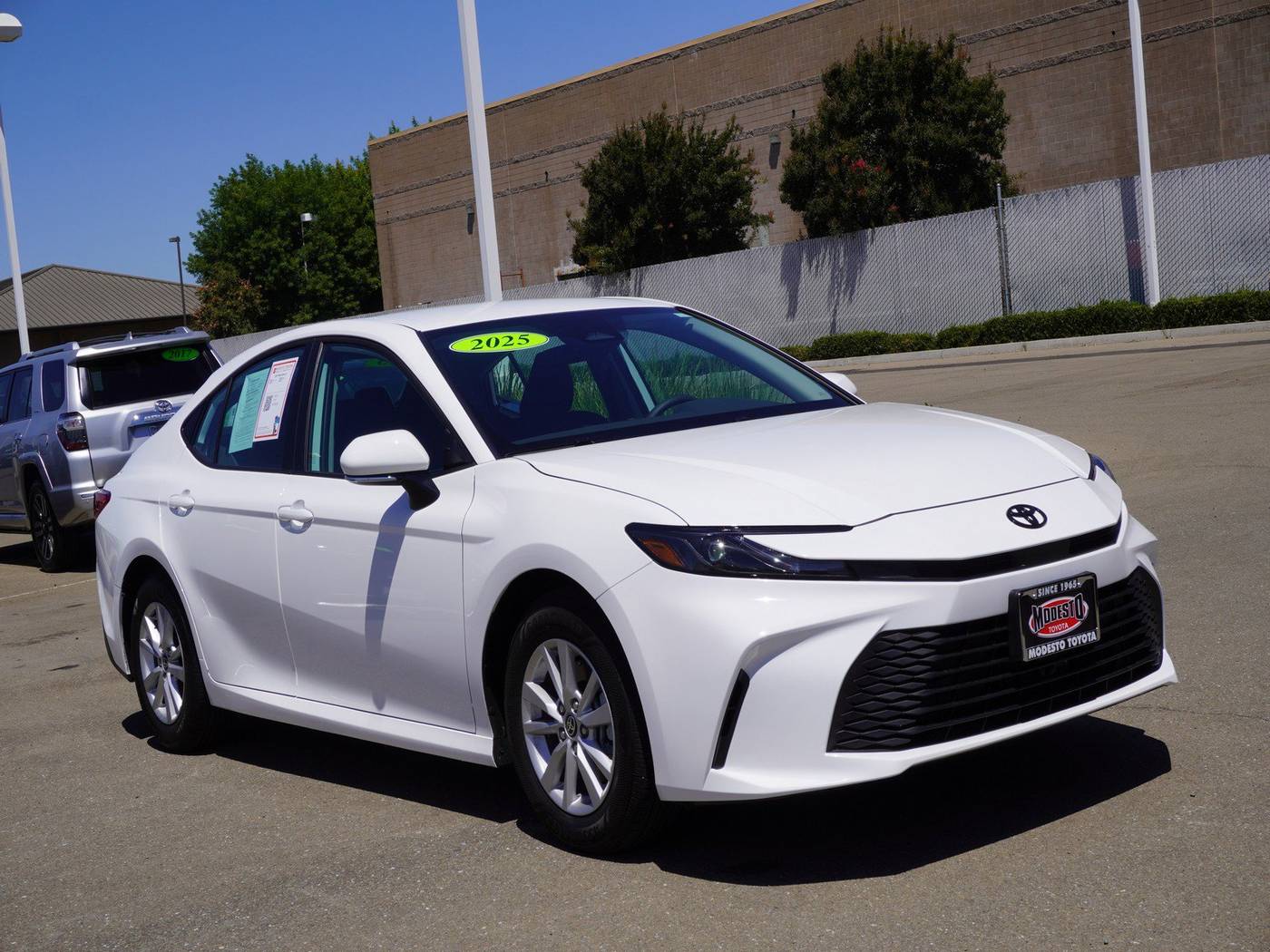 2025 Toyota Camry LE — Sedan — 193 mi — Modesto, CA