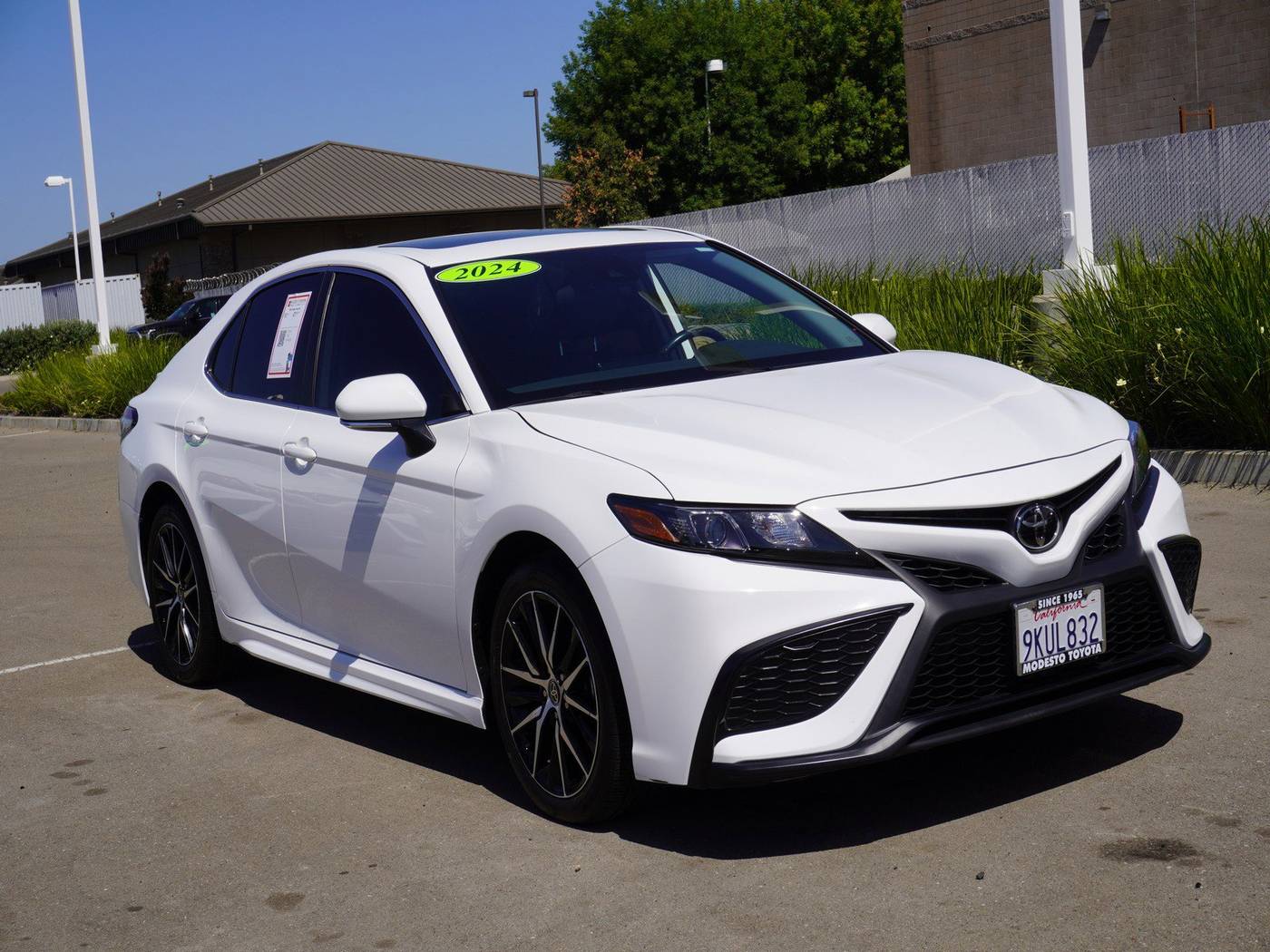 2024 Toyota Camry SE — Sedan — 9,606 mi — Modesto, CA