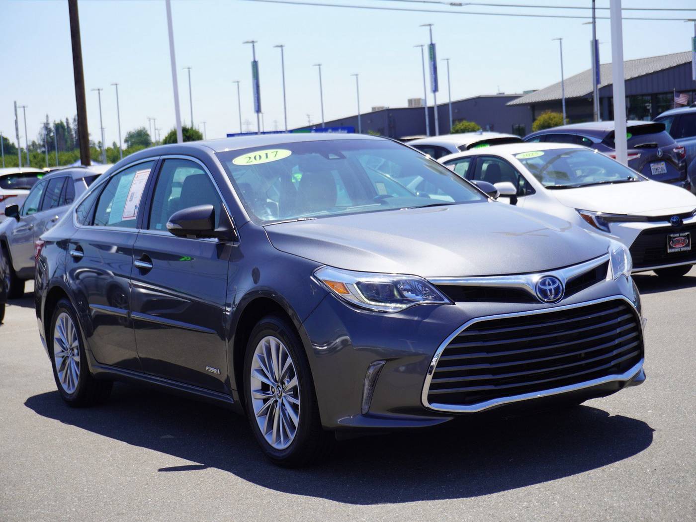 2017 Toyota Avalon Hybrid Limited — Sedan — 41,674 mi — Modesto, CA