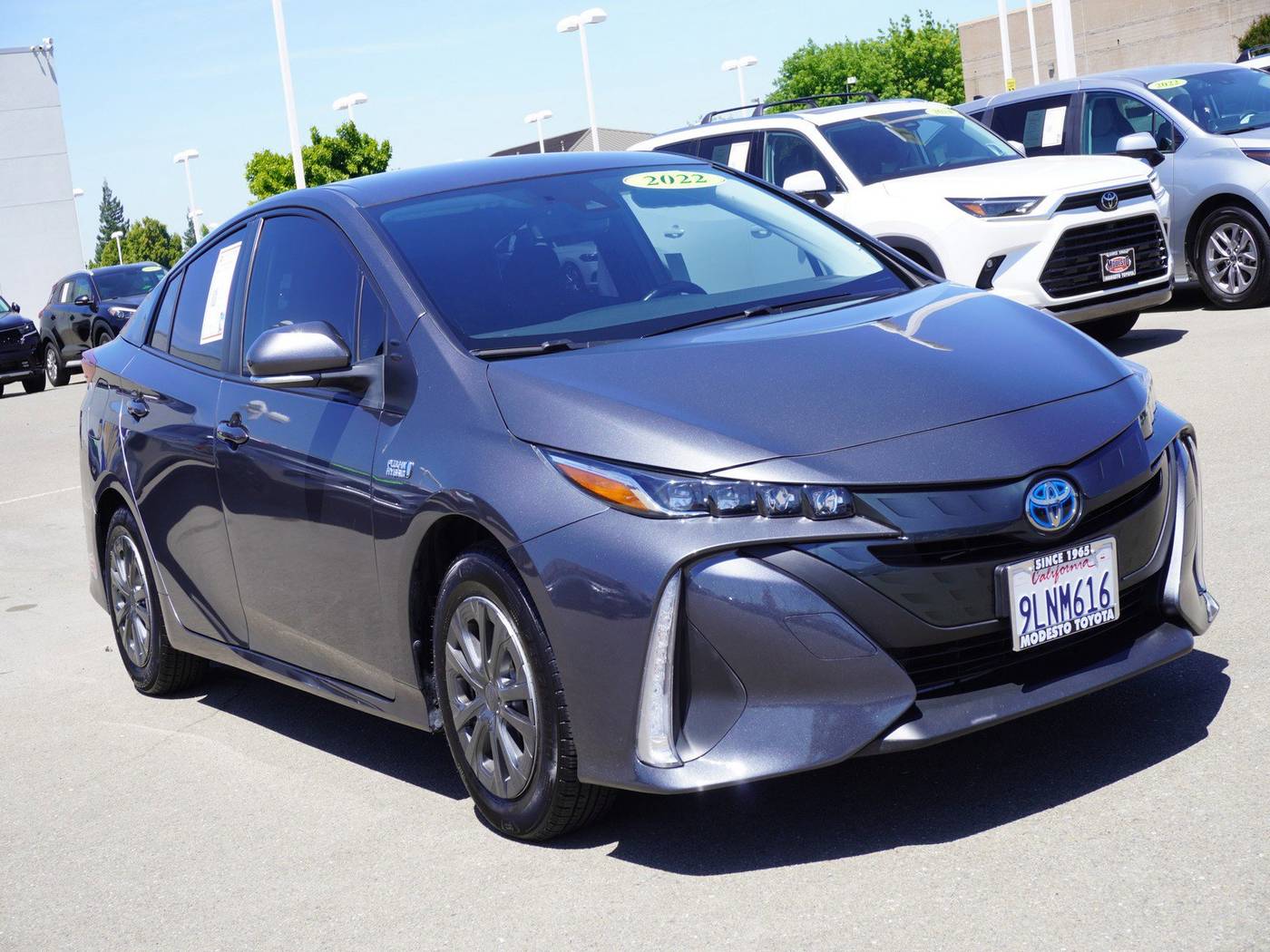 2022 Toyota Prius Prime LE — Hatchback — 33,321 mi — Modesto, CA