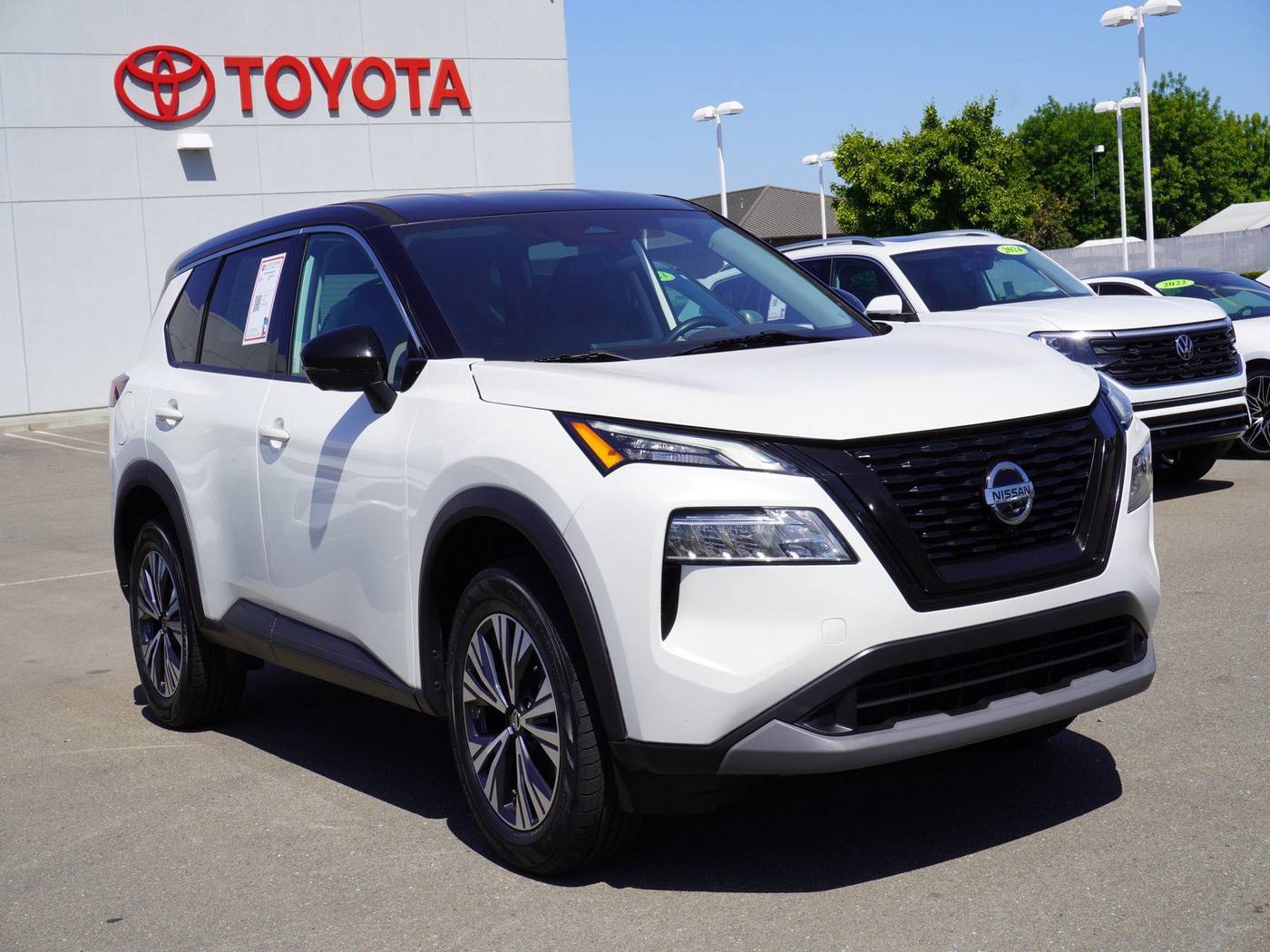 2021 Nissan Rogue SV — SUV — 47,606 mi — Modesto, CA