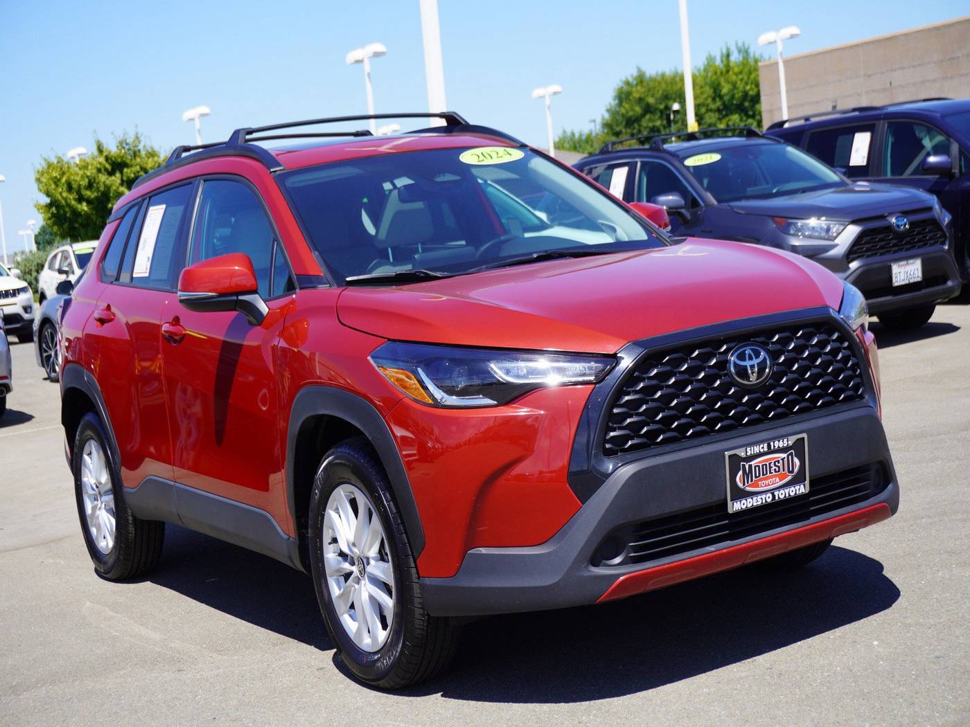 2024 Toyota Corolla Cross LE — SUV — 20,899 mi — Modesto, CA