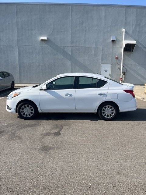 2017 Nissan Versa 1.6 SV — Sedan — 107,000 mi — Modesto, CA