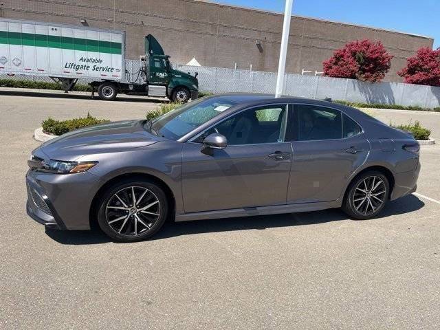 2024 Toyota Camry Hybrid SE — Sedan — 44,932 mi — Modesto, CA