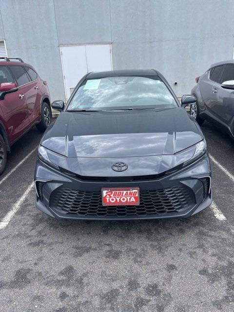 2025 Toyota Camry SE — Sedan — 1,230 mi — Modesto, CA