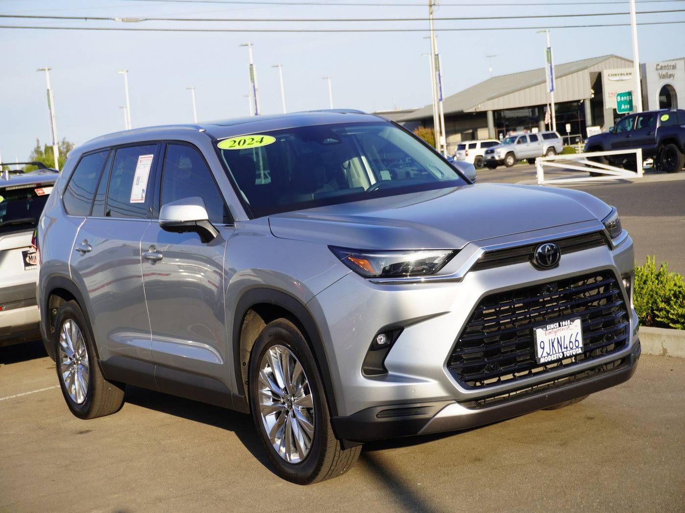 2024 Toyota Grand Highlander Platinum — SUV — 22,439 mi — Modesto, CA