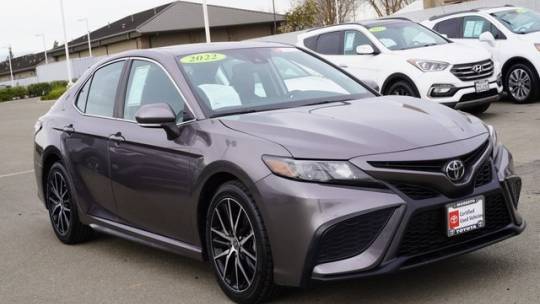 2022 Toyota Camry SE — Sedan — 19,424 mi — Modesto, CA
