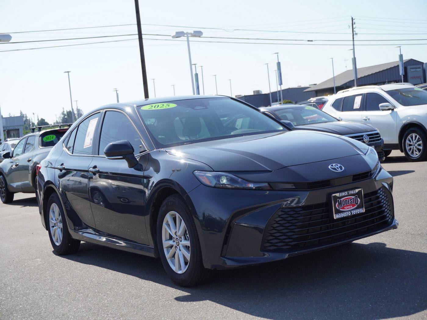 2025 Toyota Camry LE — Sedan — 2,253 mi — Modesto, CA