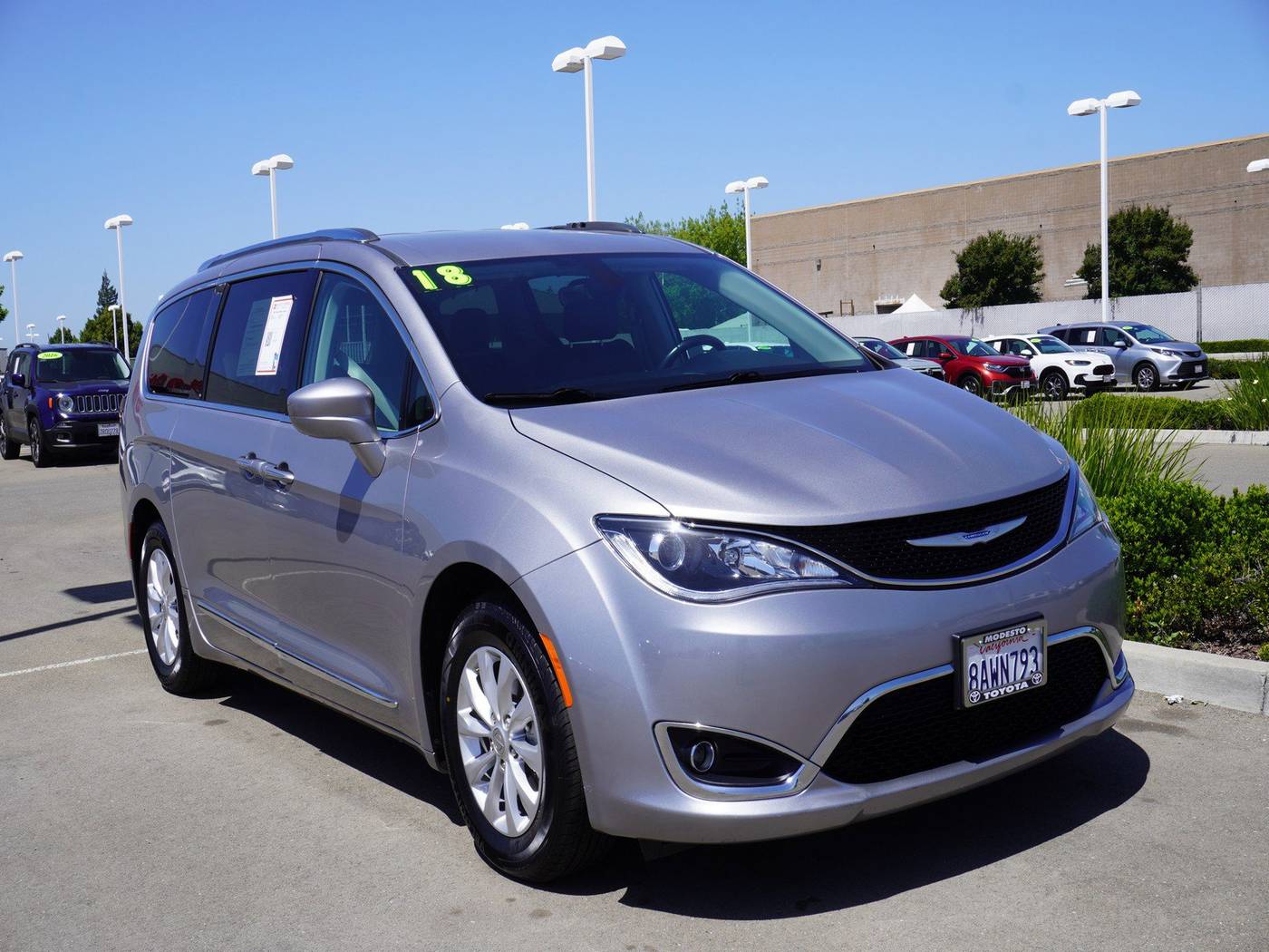 2018 Chrysler Pacifica Touring L — Minivan — 101,923 mi — Modesto, CA