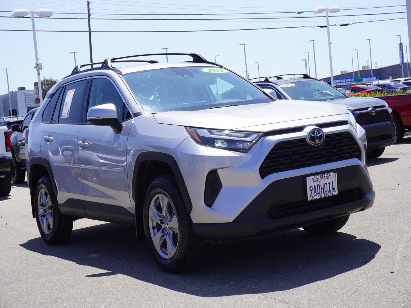 2022 Toyota RAV4 XLE — SUV — 31,810 mi — Modesto, CA