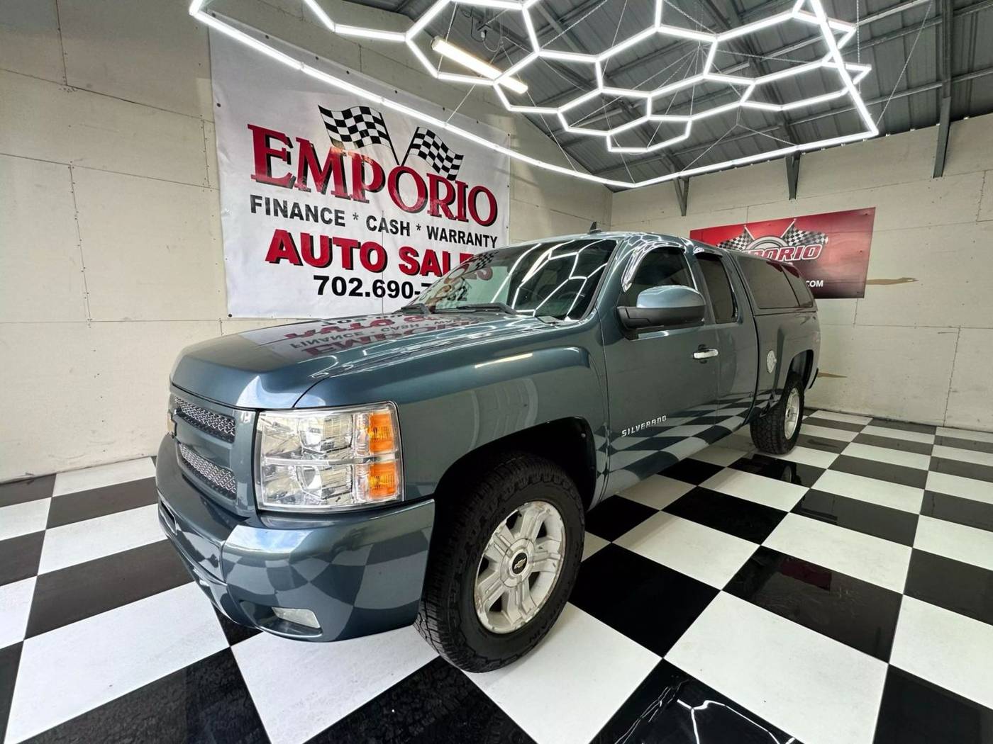 2010 Chevrolet Silverado 1500 LT — Pickup Truck — 126,000 mi — Las Vegas, NV