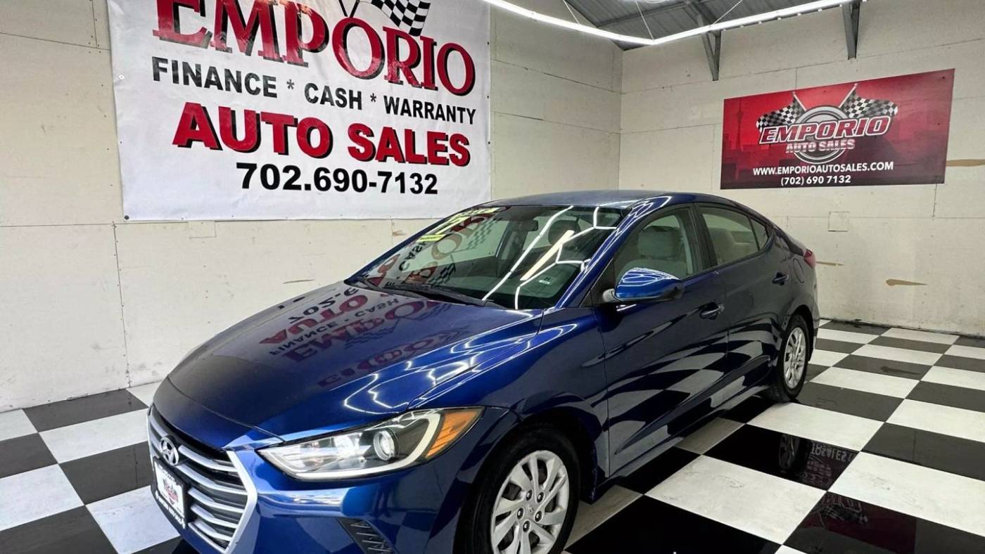 2017 Hyundai Elantra SE — Sedan — 103,000 mi — Las Vegas, NV