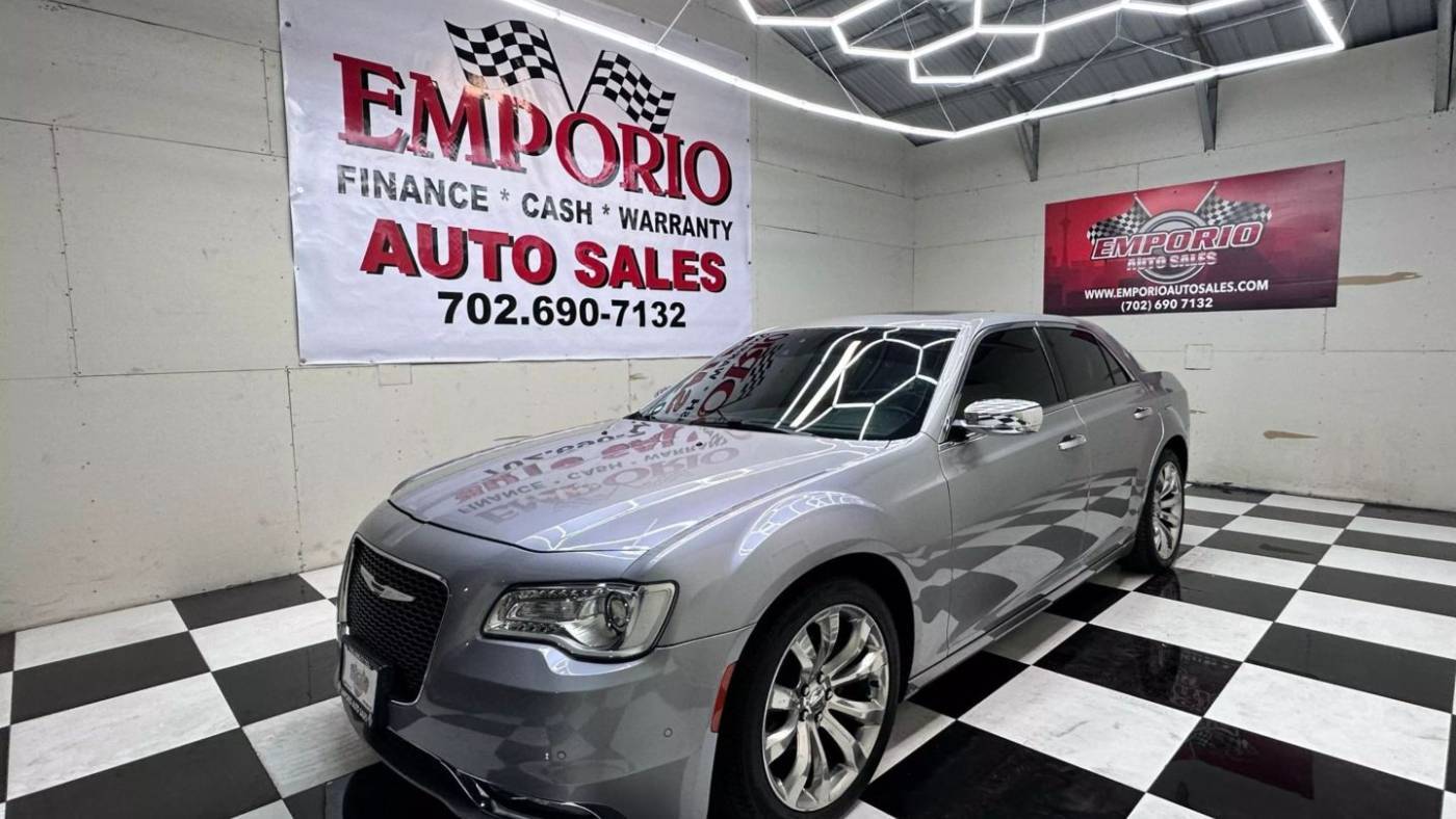 2017 Chrysler 300 C — Sedan — 125,000 mi — Las Vegas, NV