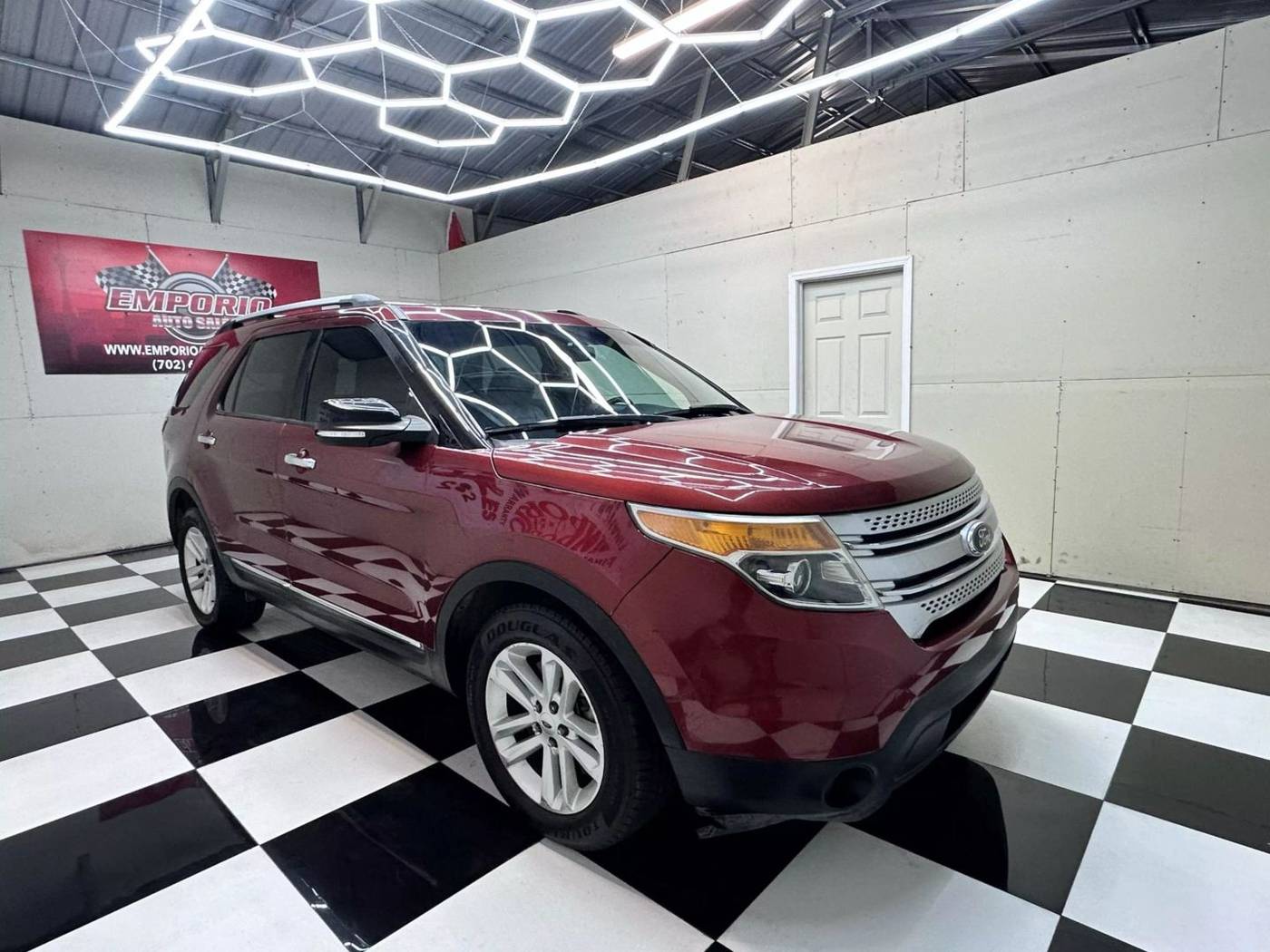 2014 Ford Explorer XLT — SUV — 138,000 mi — Las Vegas, NV